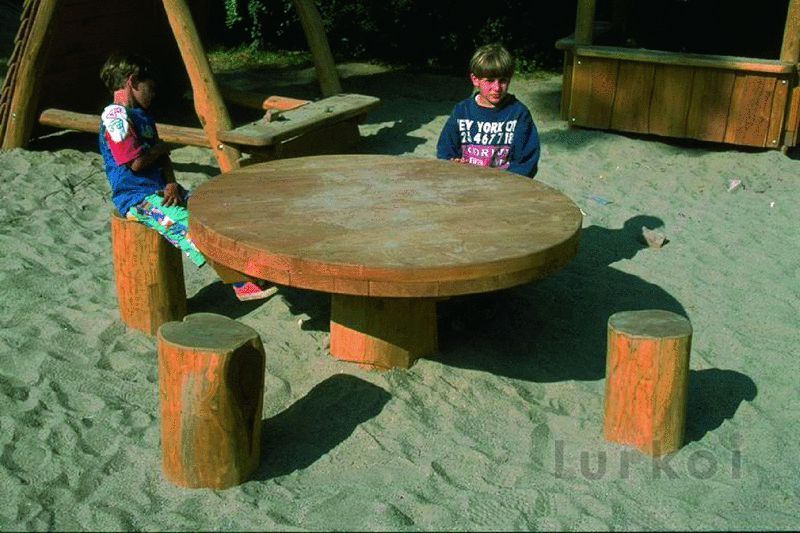 MESA PING-PONG HORMIGON - Mobiliario Urbano e Instalación de Parques  Infantiles – Fabricantes Suelos y Columpios Parques Infantiles -  Señalizacion Medioambiental